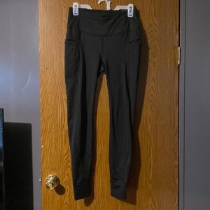 Womens size small Hind black leggings w pockets